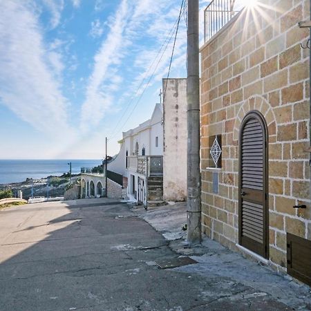 Una Torre Nel Mare Gagliano del Capo Kültér fotó